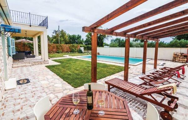 Villa Pistan Murvica  المظهر الخارجي الصورة
